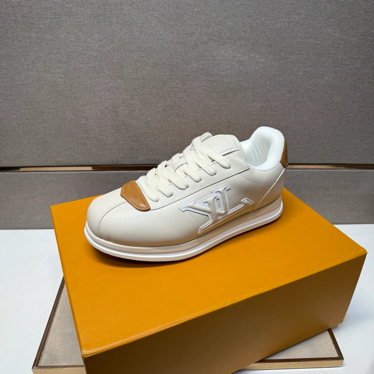 Men's men's shoes 💰pp560 [LV～] Men's casual shoes 2025z cabinet sales simultaneously 🔶Size: 38-44 #️⃣ 🔷6 colors🔜The upper is made of multi-material splicing➕Mesh lining, comfortable and breathable, sole: original comfortable and wear-resistant outsole, ⚠️real thing📱photographed🎬real thing is better📢📢📢